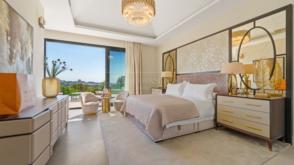 Benahavis, Villa moderne de six chambres avec vue dégagée à La Quinta, Benahavís