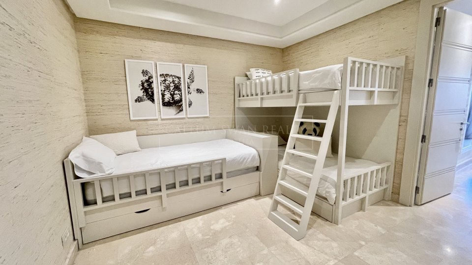 Marbella Golden Mile, Appartement de luxe au rez-de-chaussée à La Trinidad