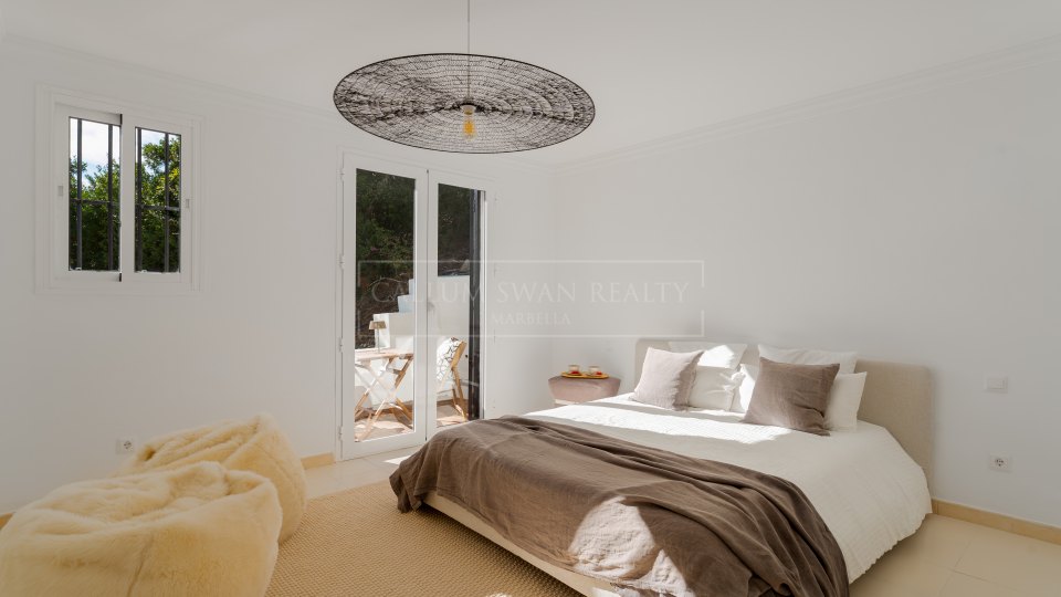 Benahavis, Villa refinada con vistas panorámicas en venta en El Madroñal, Benahavís