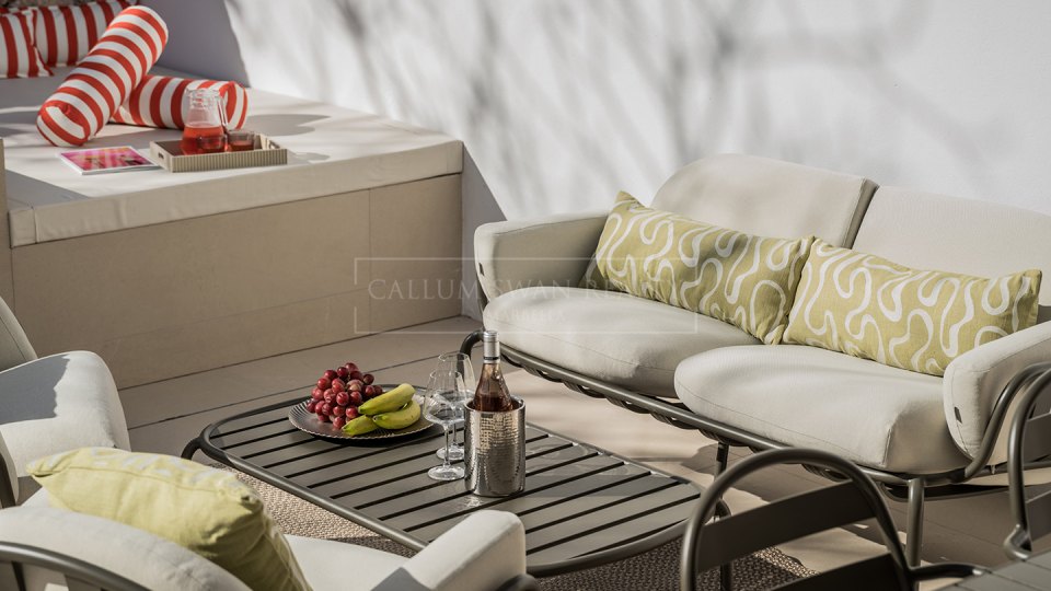 San Pedro de Alcantara, Maison familiale en bord de mer à San Pedro Beach, à distance de marche de la plage et des commodités