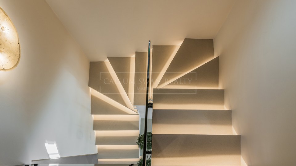 San Pedro de Alcantara, Maison familiale en bord de mer à San Pedro Beach, à distance de marche de la plage et des commodités