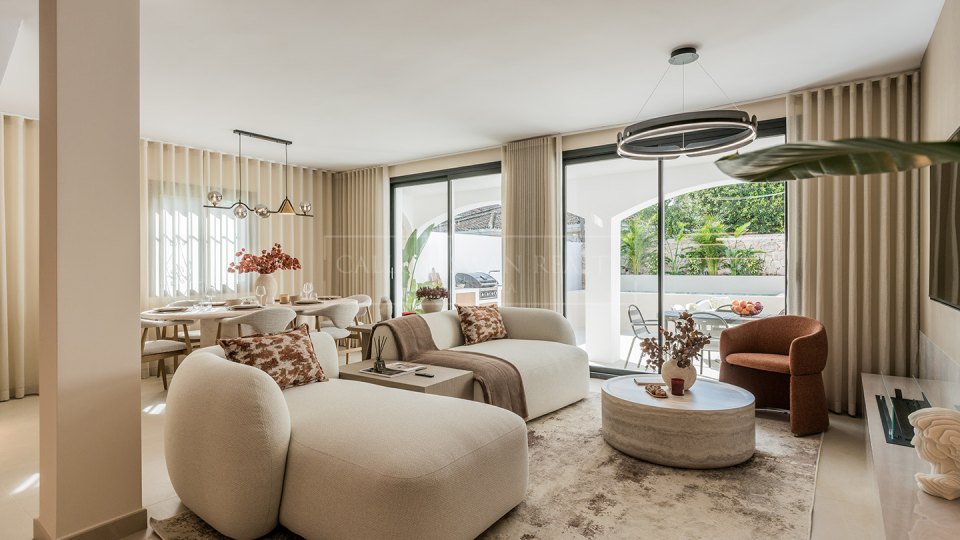 San Pedro de Alcantara, Maison familiale en bord de mer à San Pedro Beach, à distance de marche de la plage et des commodités