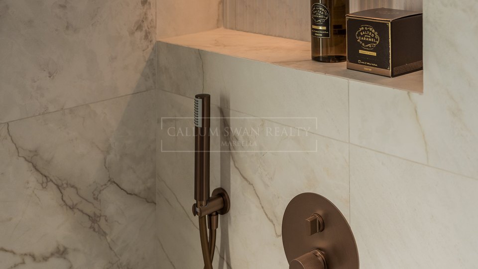 San Pedro de Alcantara, Maison familiale en bord de mer à San Pedro Beach, à distance de marche de la plage et des commodités