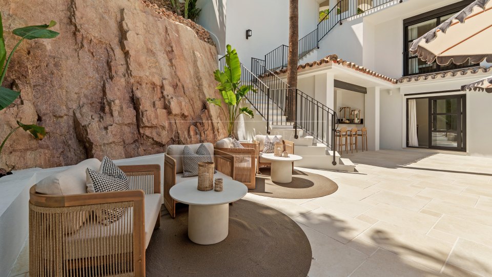 Nueva Andalucia, Excepcional villa de estilo andaluz en venta en Nueva Andalucía, Marbella