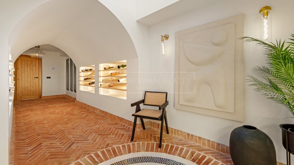 Nueva Andalucia, Excepcional villa de estilo andaluz en venta en Nueva Andalucía, Marbella