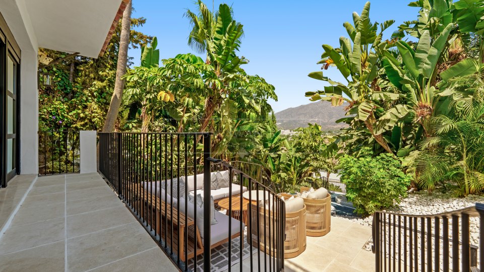 Nueva Andalucia, Excepcional villa de estilo andaluz en venta en Nueva Andalucía, Marbella