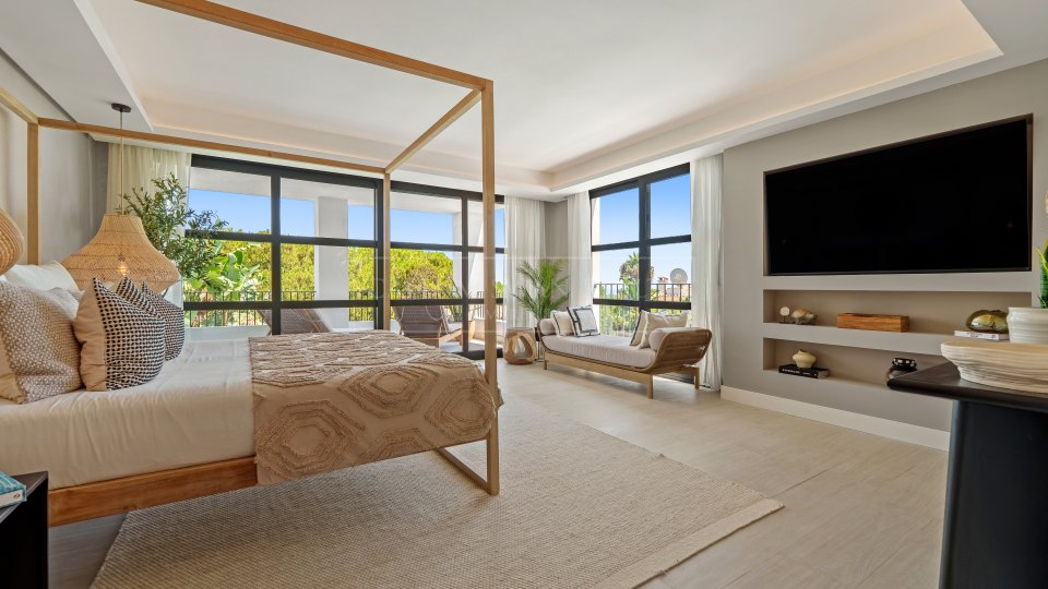 Nueva Andalucia, Excepcional villa de estilo andaluz en venta en Nueva Andalucía, Marbella