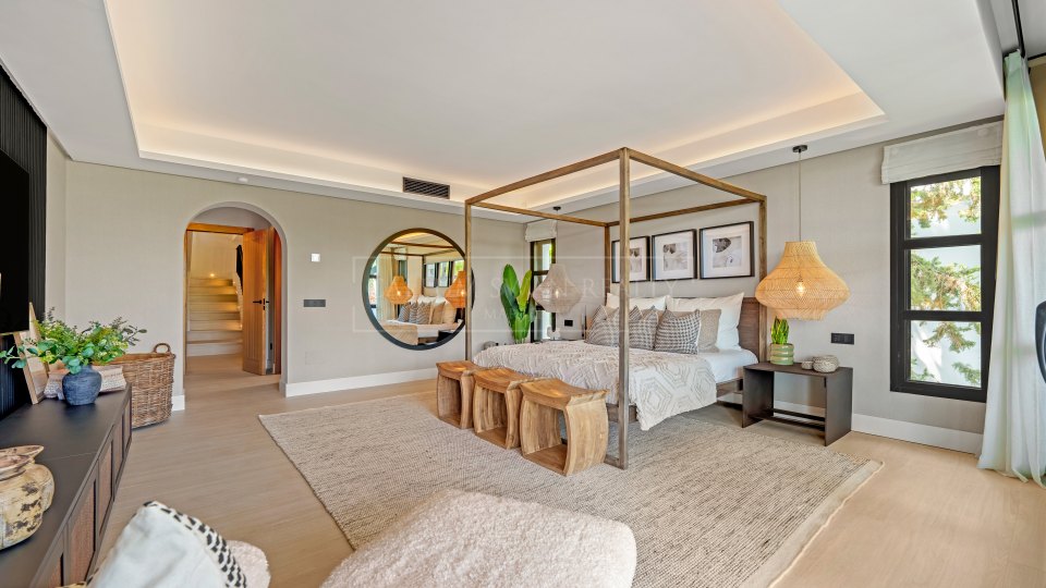 Nueva Andalucia, Excepcional villa de estilo andaluz en venta en Nueva Andalucía, Marbella