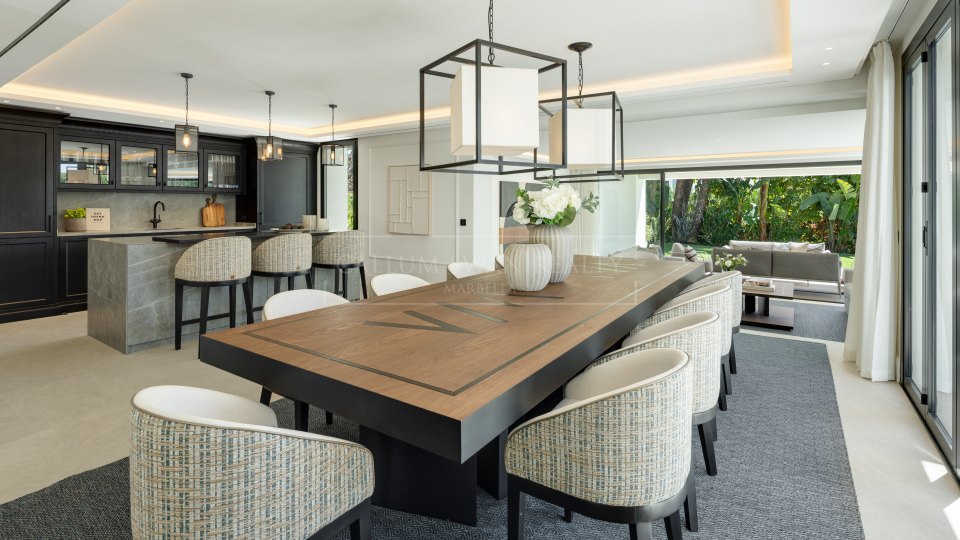 Nueva Andalucia, Villa moderne en première ligne avec vue sur la mer dans la vallée du golf de Nueva Andalucía