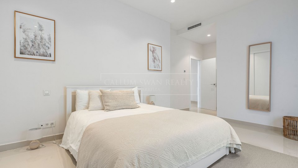 Benahavis, Family Villa for Sale in La Quinta, Benahavís