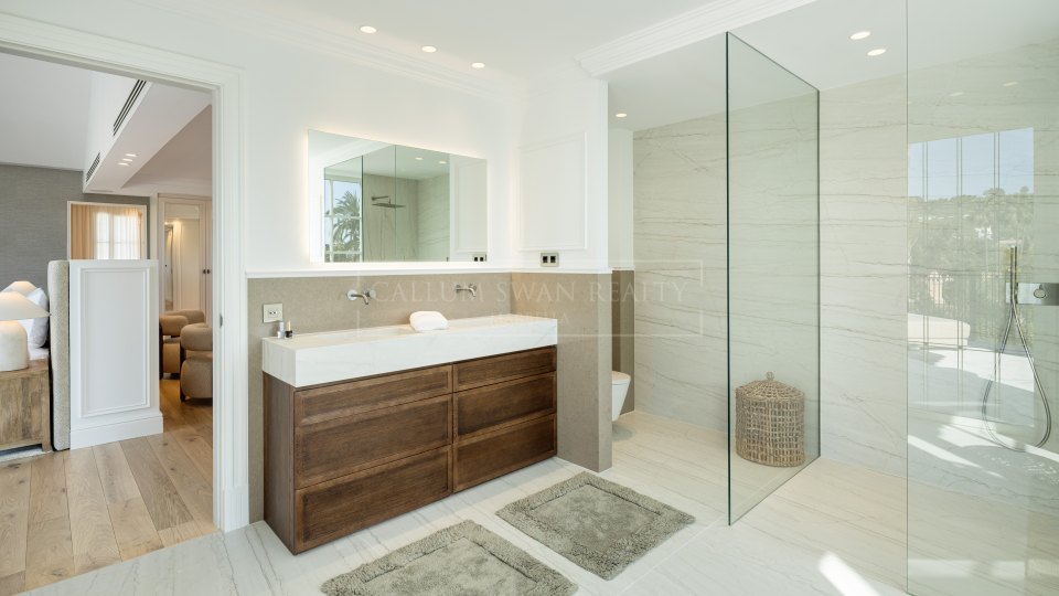 Nueva Andalucia, Villa única en venta en Nueva Andalucia