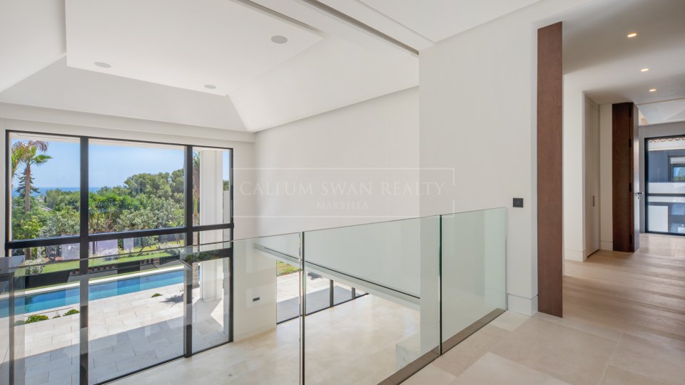 Marbella Golden Mile, Brand-New Contemporary Villa in Rocío de Nagüeles on Marbella’s Golden Mile