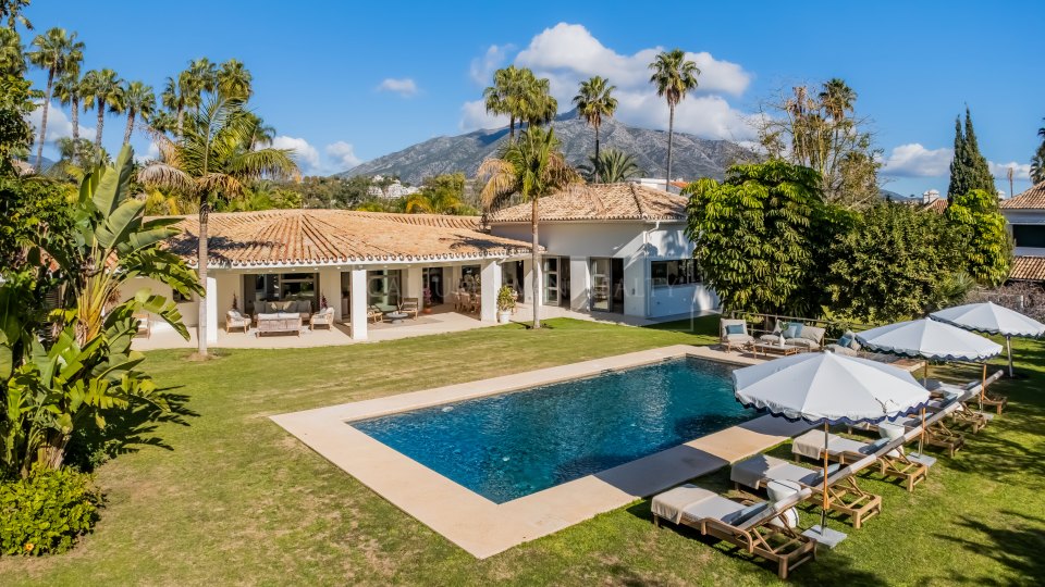 Villa à vendre à La Cerquilla - Nueva Andalucia Villa