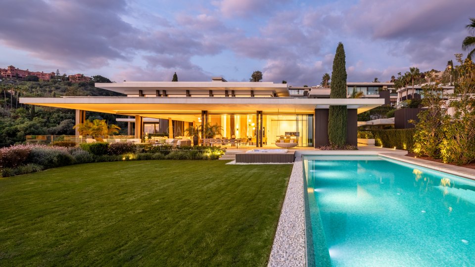 Benahavis, Villa moderna con impresionantes vistas en La Quinta