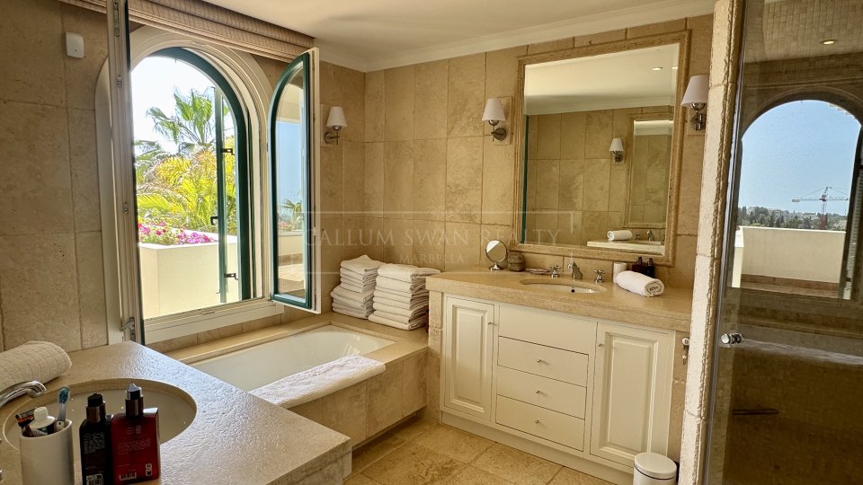 Marbella Golden Mile, Villa de luxe à Cascada de Camojan, Marbella Golden Mile