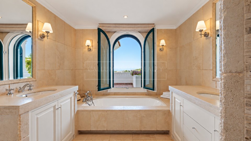 Marbella Golden Mile, Villa de luxe à Cascada de Camojan, Marbella Golden Mile