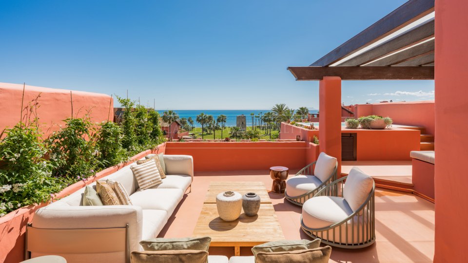 Estepona, Renovated Beachfront Penthouse in Torre Bermeja, New Golden Mile