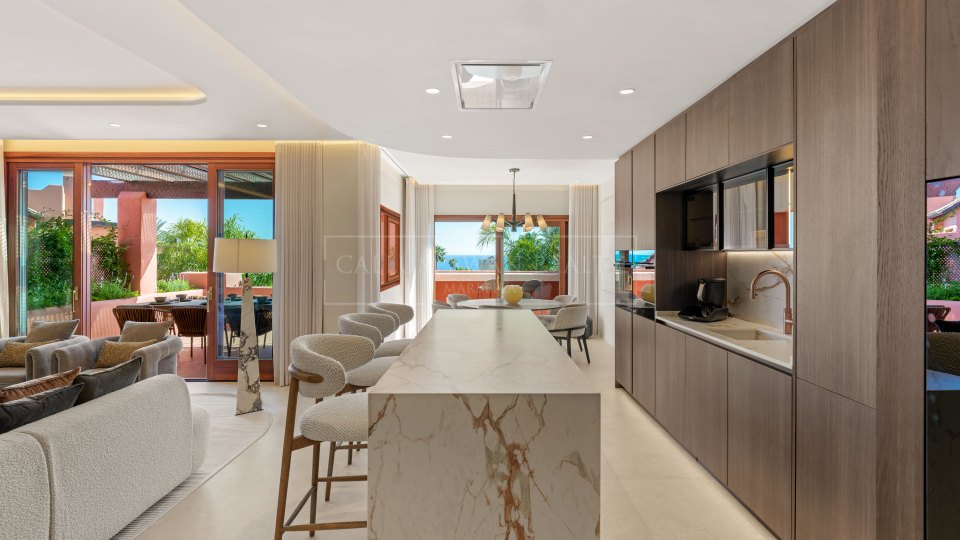 Estepona, Renovated Beachfront Penthouse in Torre Bermeja, New Golden Mile