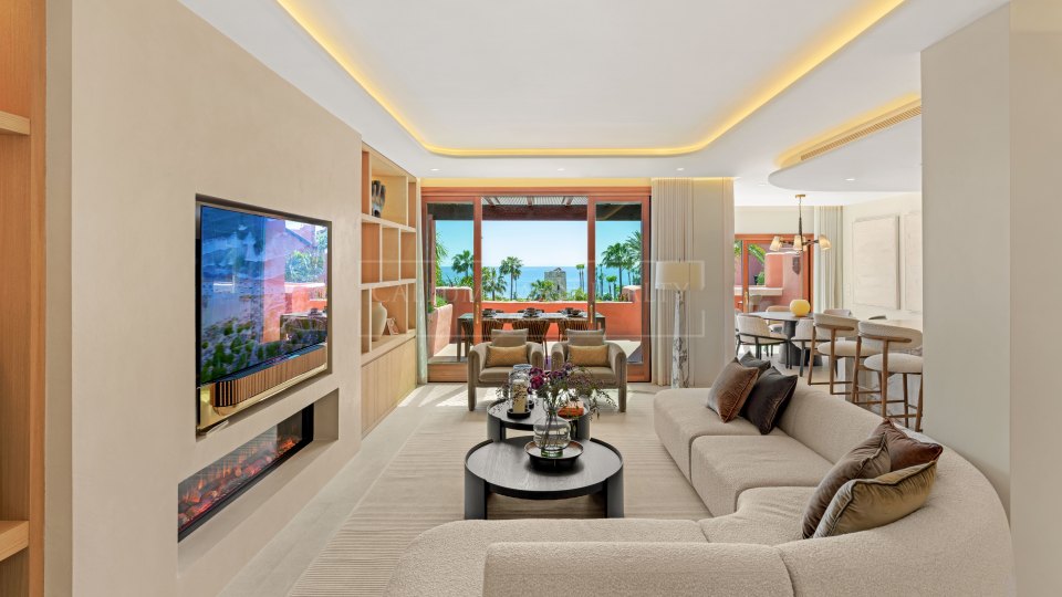 Estepona, Renovated Beachfront Penthouse in Torre Bermeja, New Golden Mile