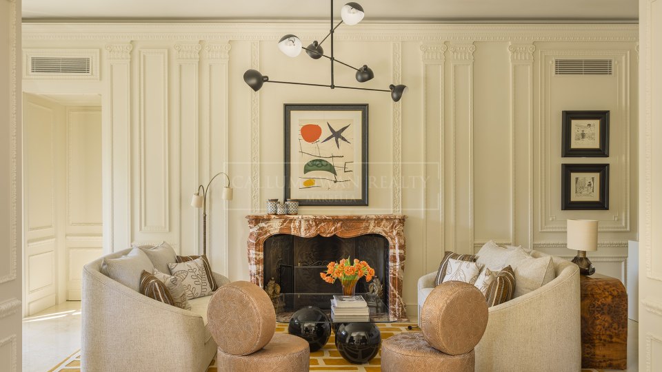 Marbella Golden Mile, Neo-Classical Estate on Marbella´s Golden Mile