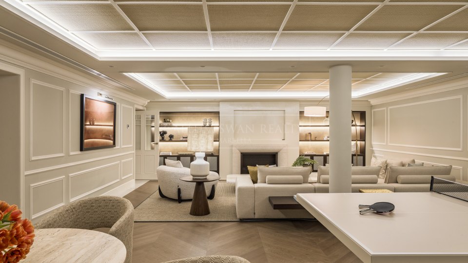 Marbella Golden Mile, Neo-Classical Estate on Marbella´s Golden Mile