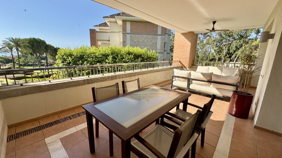Marbella Golden Mile, Three-Bedroom Apartment in La Trinidad with Sea Views on Marbella’s Golden Mile