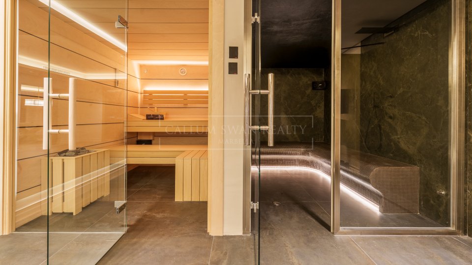 Nueva Andalucia, Spacieuse villa en bord de golf à Las Brisas, Nueva Andalucía