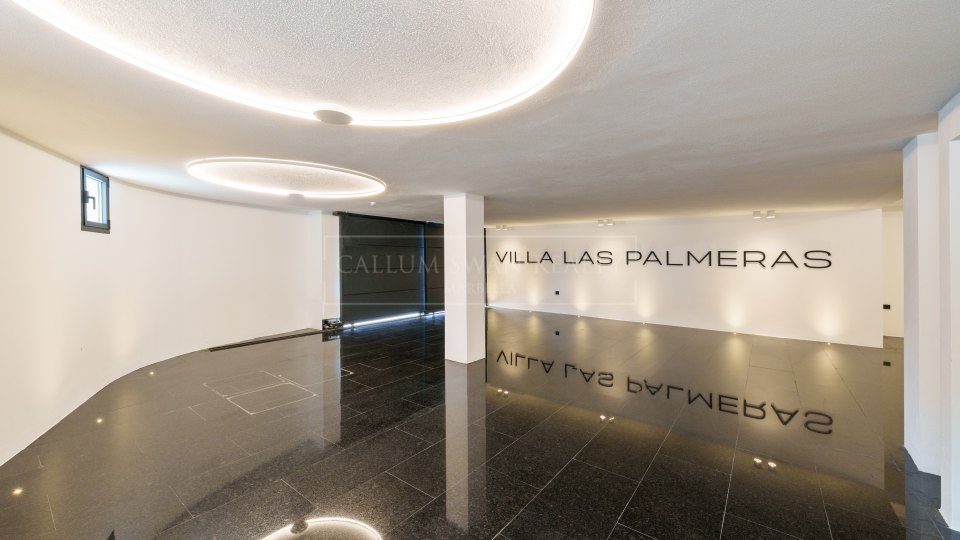 Nueva Andalucia, Spacieuse villa en bord de golf à Las Brisas, Nueva Andalucía