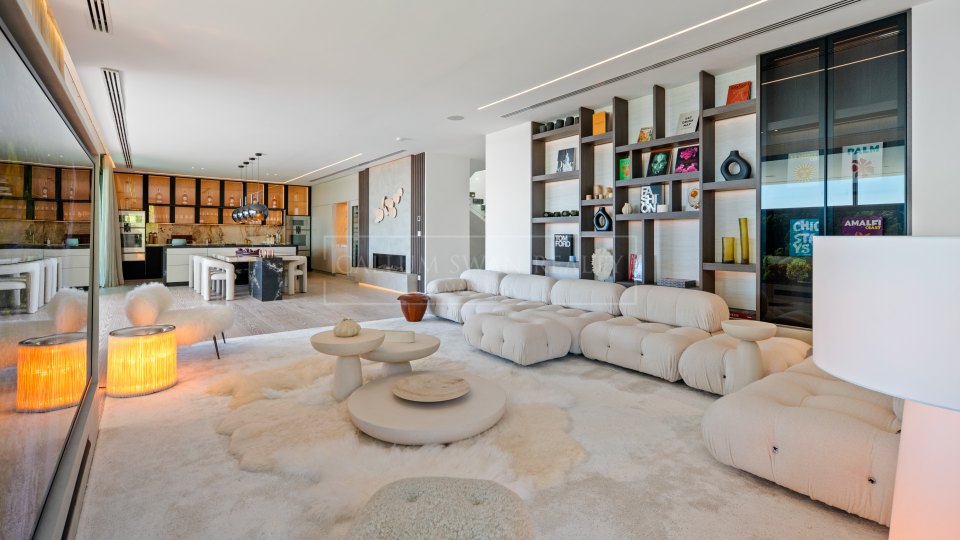 Benahavis, Villa contemporánea con vistas al mar en La Quinta, Benahavís