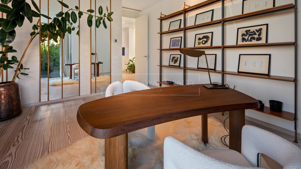 Benahavis, Villa contemporánea con vistas al mar en La Quinta, Benahavís