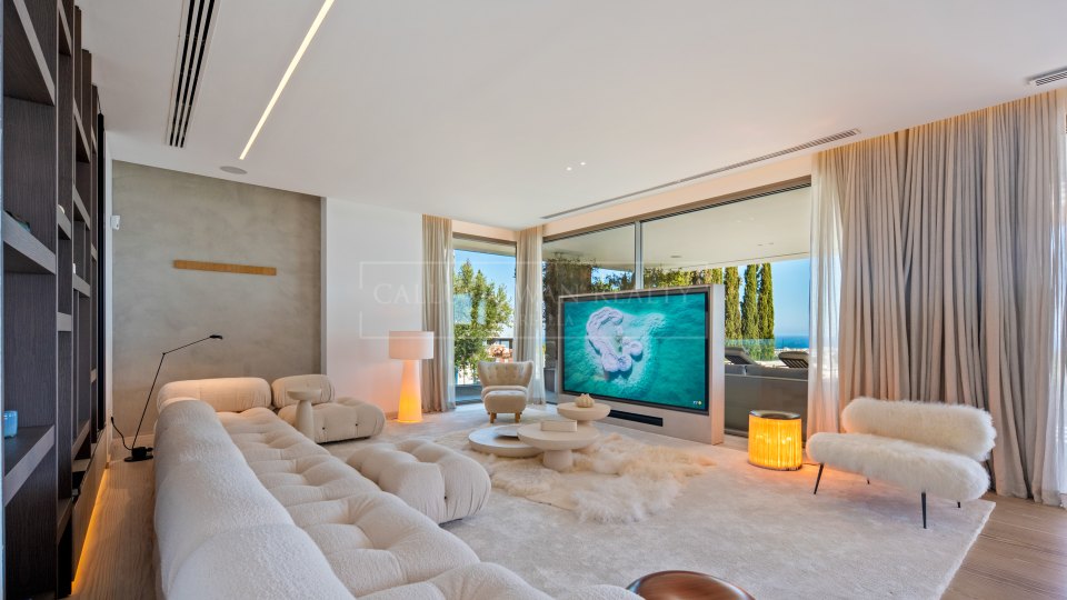 Benahavis, Villa contemporánea con vistas al mar en La Quinta, Benahavís