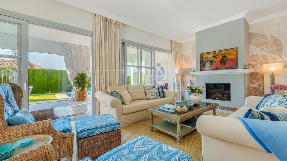 Marbella Golden Mile, Mediterranean Four-Bedroom Villa for Sale in Sierra Blanca, Marbella