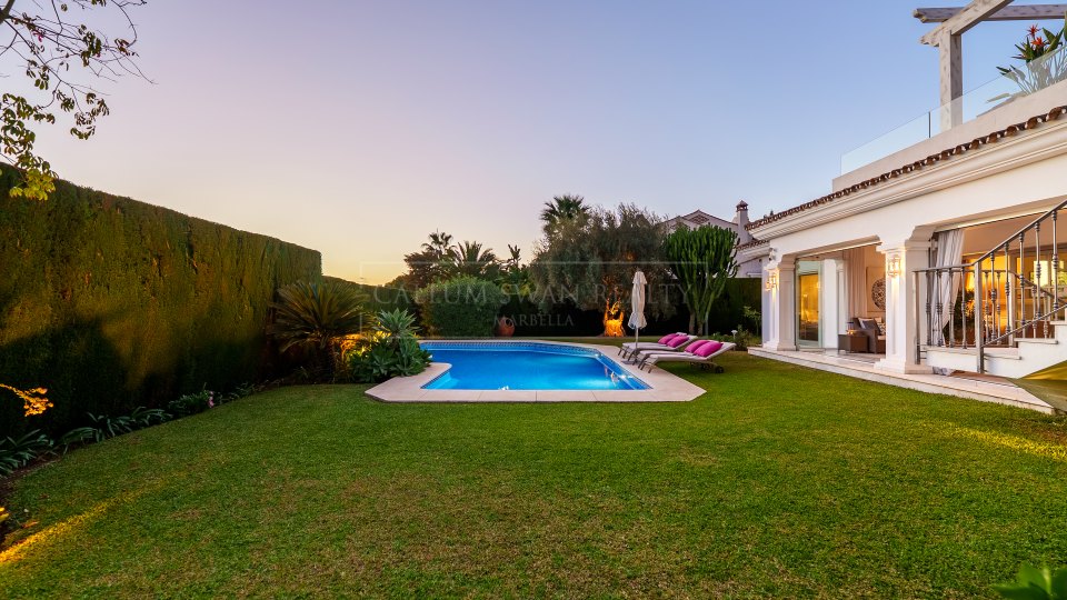 Marbella Golden Mile, Mediterranean Four-Bedroom Villa for Sale in Sierra Blanca, Marbella
