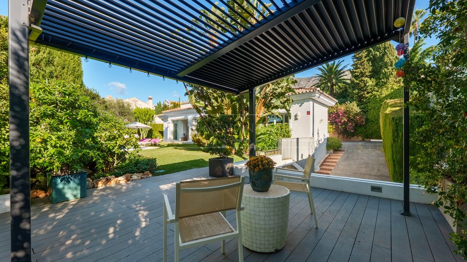 Marbella Golden Mile, Mediterranean Four-Bedroom Villa for Sale in Sierra Blanca, Marbella