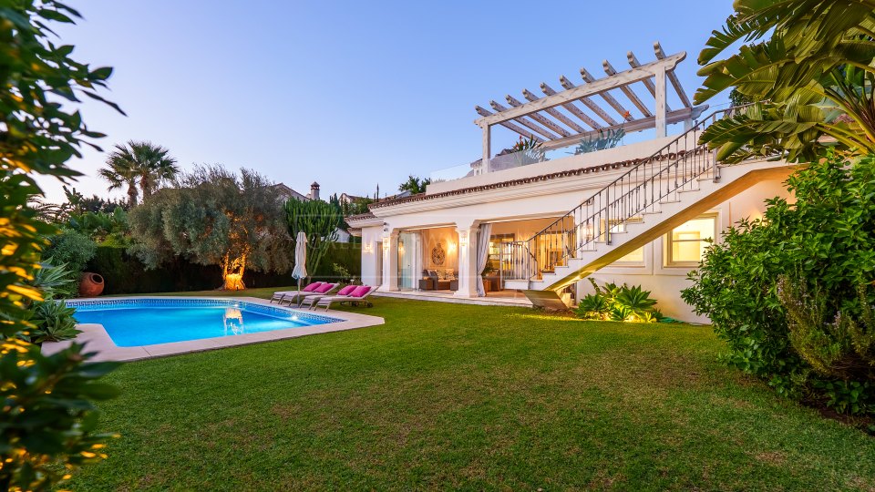 Marbella Golden Mile, Mediterranean Four-Bedroom Villa for Sale in Sierra Blanca, Marbella
