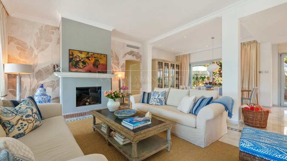 Marbella Golden Mile, Mediterranean Four-Bedroom Villa for Sale in Sierra Blanca, Marbella