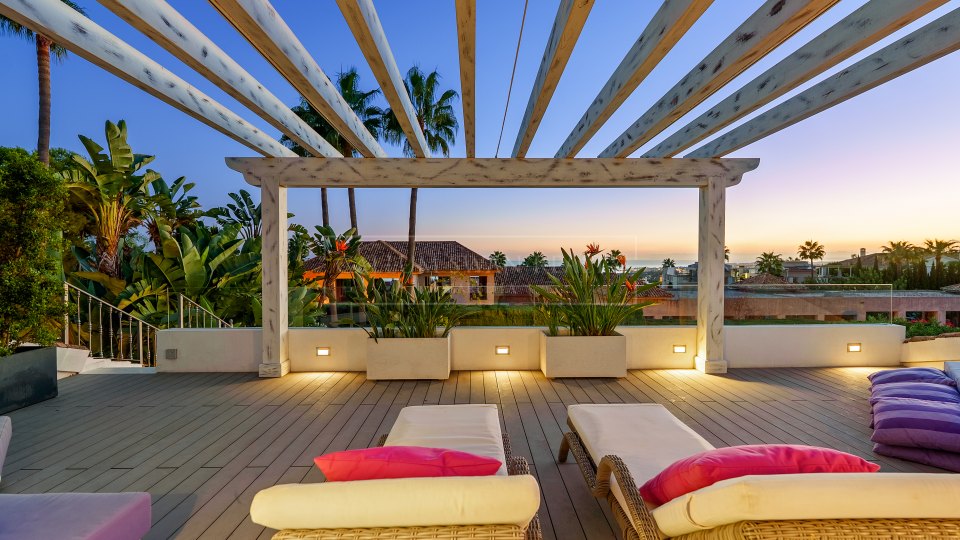 Marbella Golden Mile, Mediterranean Four-Bedroom Villa for Sale in Sierra Blanca, Marbella