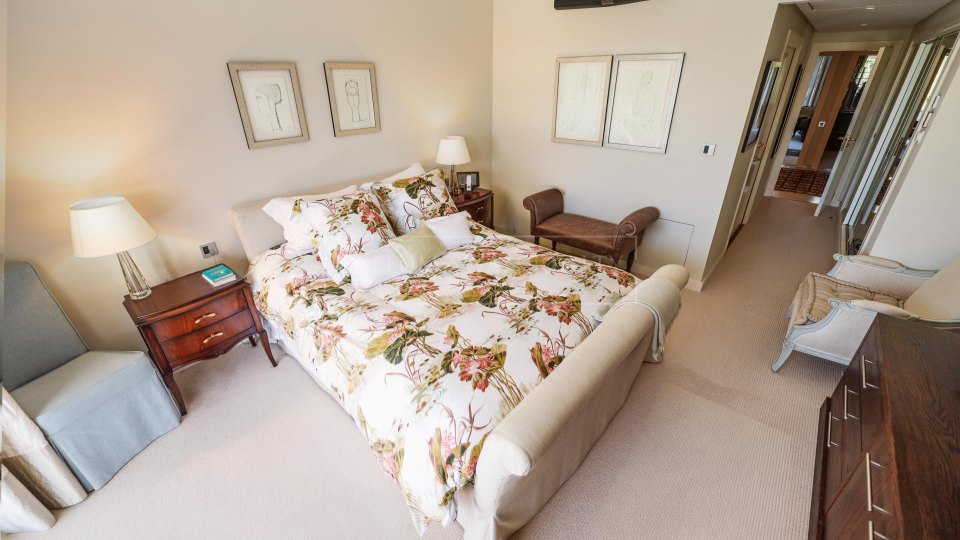 Nueva Andalucia, Penthouse duplex de quatre chambres avec vue sur la mer à Los Granados Golf, Nueva Andalucía