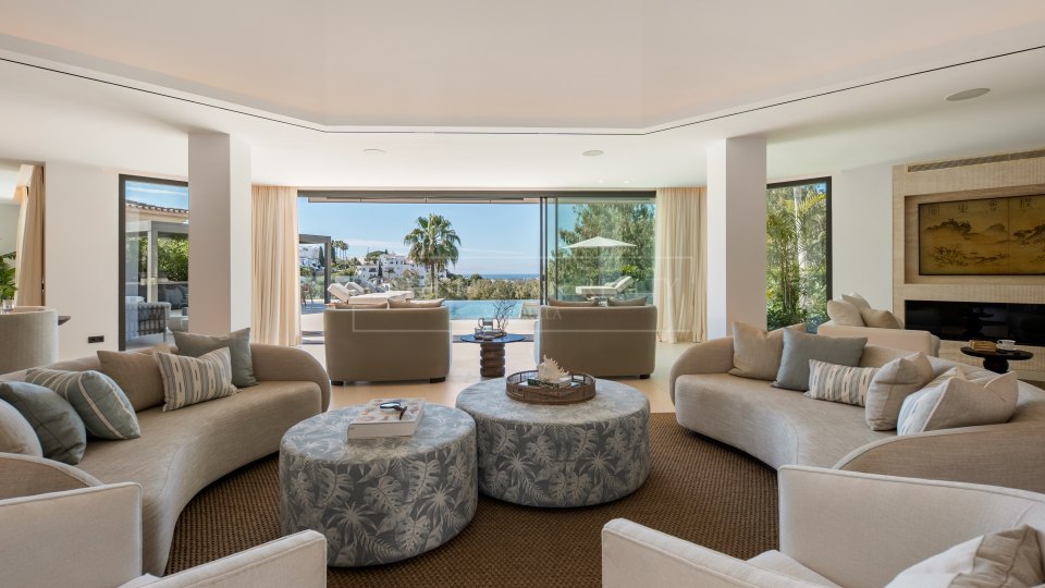 Benahavis, Villa de style méditerranéen de six chambres à vendre à El Herrojo, Benahavís