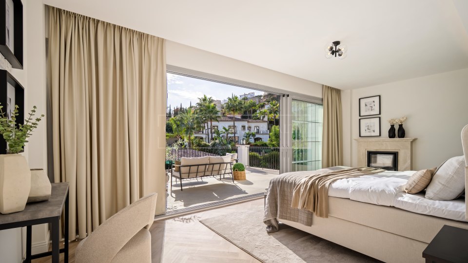 Benahavis, Villa de quatre chambres avec vue sur la montagne à vendre à Los Arqueros, Benahavís