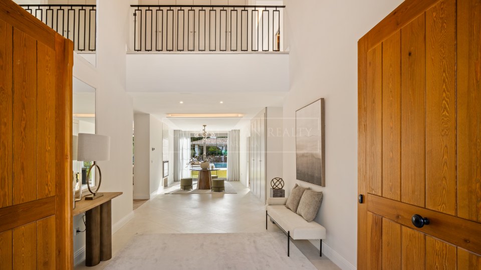 Benahavis, Villa de quatre chambres avec vue sur la montagne à vendre à Los Arqueros, Benahavís