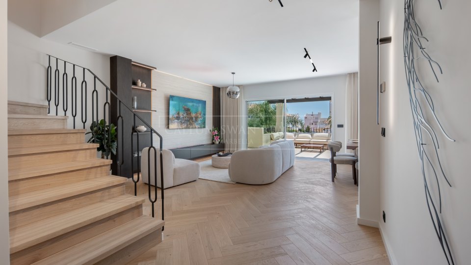 Nueva Andalucia, Penthouse duplex trois chambres à vendre dans le Aloha Hill Club, Nueva Andalucía