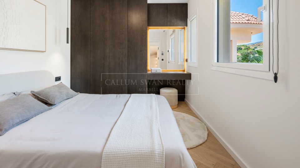 Nueva Andalucia, Penthouse duplex trois chambres à vendre dans le Aloha Hill Club, Nueva Andalucía