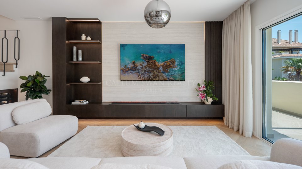 Nueva Andalucia, Penthouse duplex trois chambres à vendre dans le Aloha Hill Club, Nueva Andalucía