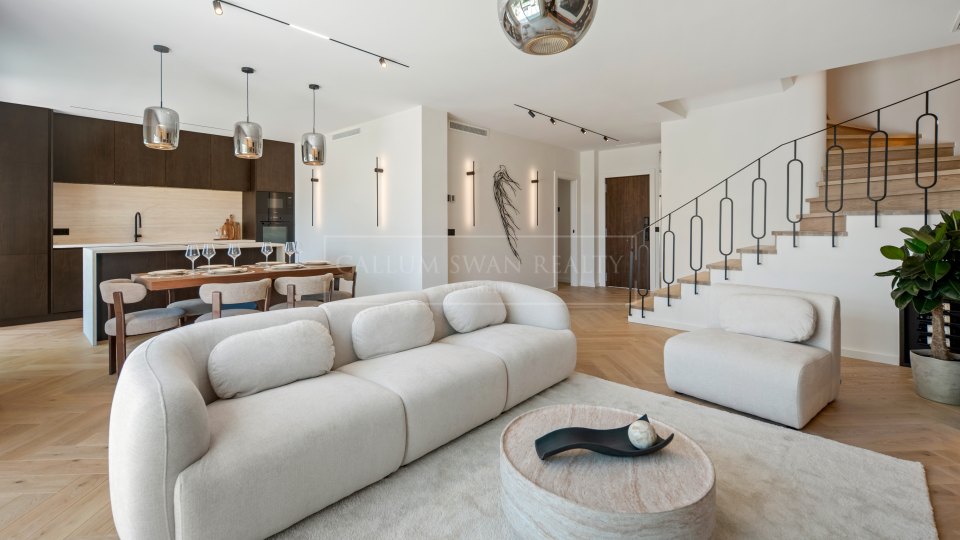 Nueva Andalucia, Penthouse duplex trois chambres à vendre dans le Aloha Hill Club, Nueva Andalucía