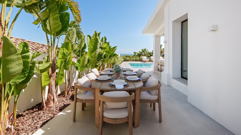 Benahavis, Villa contemporaine de cinq chambres à vendre à Puerto del Almendro, Benahavís