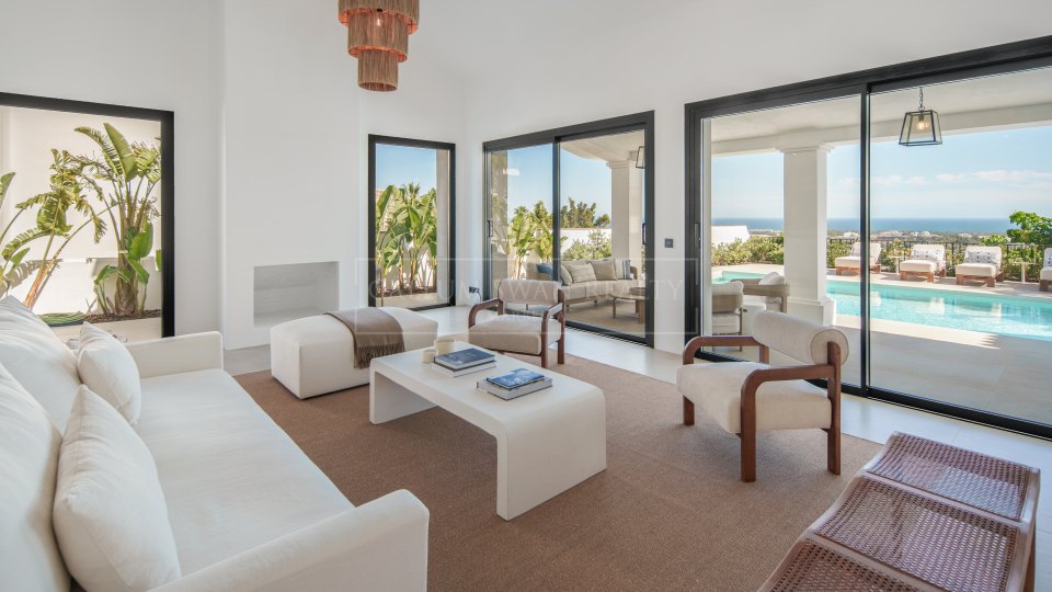 Benahavis, Villa contemporaine de cinq chambres à vendre à Puerto del Almendro, Benahavís