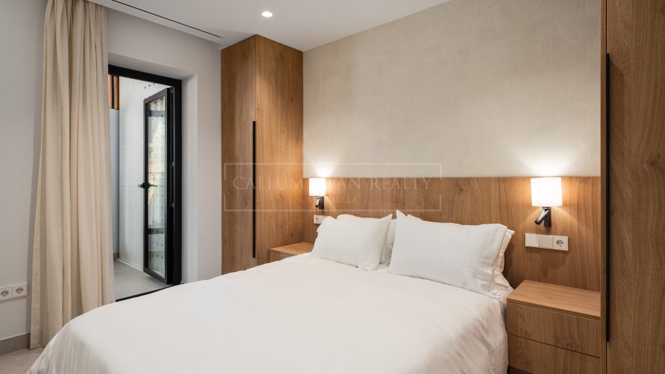 Nueva Andalucia, Appartement Rénové de Trois Chambres avec Vue Panoramique à Vendre à Palacetes Los Belvederes, Nueva Andalucía