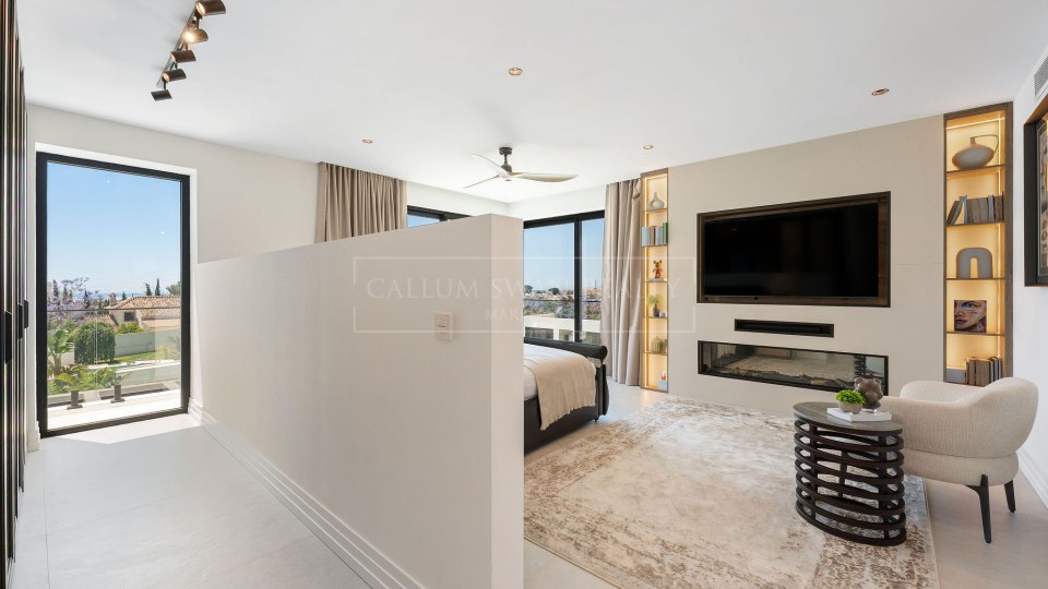 Estepona, Villa de seis dormitorios de nueva construcción en venta en Bel Air, Estepona Este