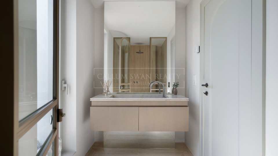 Nueva Andalucia, Villa de estilo mediterráneo renovada cerca de Los Naranjos Golf, Nueva Andalucía
